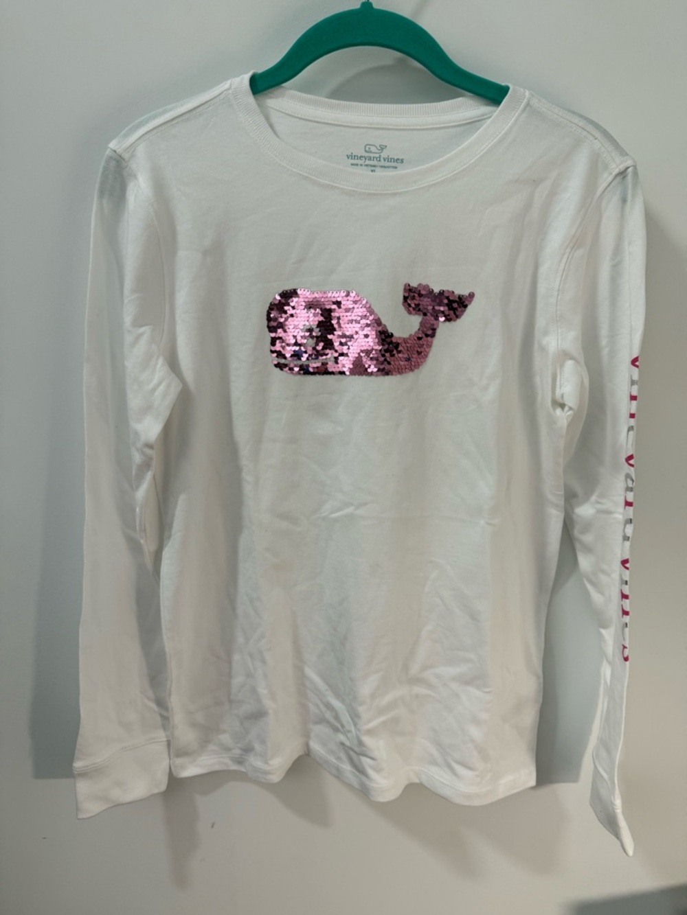 NWOT Vineyard Vines Girls XL (16) flip sequin long sleeve cotton teeshirt